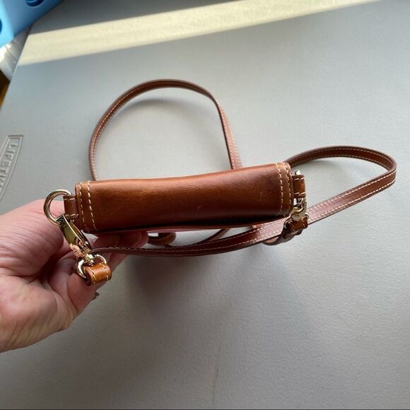 Tappington Leather Cross Body Bag - Picture 6 of 6
